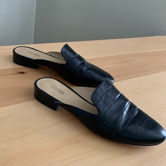 MICHAEL Michael Kors Women’s Natasha Mule Size 7.5M Slip On Shoe Black - Picture 3 of 15